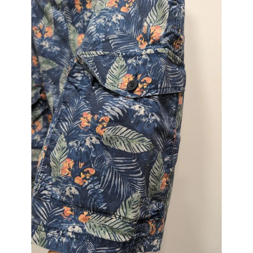 Izod saltwater shorts